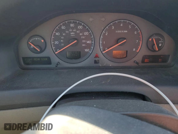 2001 Volvo S60 with VIN YV1RS61R112029119, listed as a Copart auction lot 42613745 with 151,162 mi miles and Salvage Title. Bid and sale history available at carsss.com. Image 9.