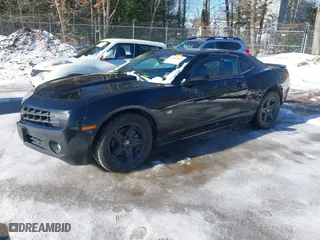 2010 Chevrolet Camaro 1LT with VIN 2G1FB1EV0A9105801, listed as a IAAI auction lot 41687851 with 116059 miles. Bid and sale history available at carsss.com. Image 17.