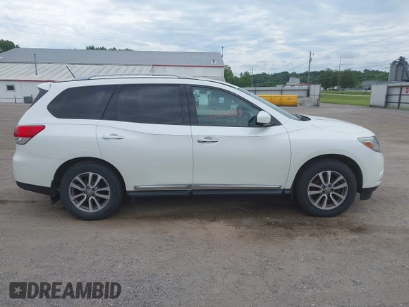 2015 Nissan Pathfinder Platinum with VIN 5N1AR2MM5FC667264, listed as a IAAI auction lot 42684869 with 173,749 mi miles and . Bid and sale history available at DreamBid. Image 13.