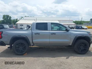 2024 Chevrolet Colorado 4WD Trail Boss with VIN 1GCPTEEK6R1293343, listed as a IAAI auction lot 42524617 with 5,284 mi miles and . Bid and sale history available at DreamBid. Image 14.