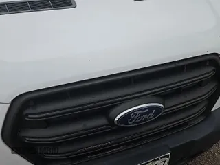 2020 Ford Transit Cargo with VIN 1FTBR1CG9LKB79158, listed as a IAAI auction lot 42679288 with 89,250 mi miles and . Bid and sale history available at DreamBid. Image 7.