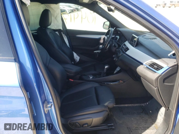 2016 BMW X1 xDrive28i with VIN WBXHT3C30G5E50932, listed as a Copart auction lot 64248842 with 104,417 mi miles. Bid and sale history available at carsss.com. Image 5.