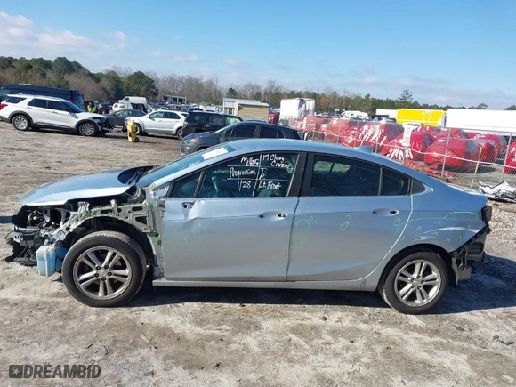 2017 Chevrolet Cruze LT with VIN 1G1BE5SM3H7121365, listed as a IAAI auction lot 41623921 with 130,549 mi miles. Bid and sale history available at carsss.com. Image 14.