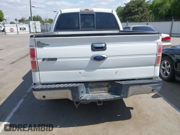 2014 Ford F-150 XL with VIN 1FTFW1CT8EKF55164, listed as a IAAI auction lot 42111483 with 233,166 mi miles. Bid and sale history available at carsss.com. Image 18.