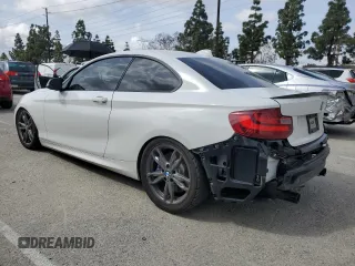 2015 BMW 2 Series M235i z VIN WBA1J7C59FV288918, wystawiony jako Copart lot #51164335 z przebiegiem 67 791 mil mil oraz Szkoda całkowita • Salvage title. Historia ofert i sprzedaży dostępna na DreamBid. Obrazek 2.