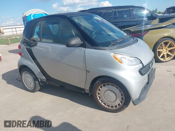 2015 Smart fortwo Passion with VIN WMEEJ3BA1FK798128, listed as a IAAI auction lot 42199148 with 91,000 mi miles and . Bid and sale history available at DreamBid. Image 1.