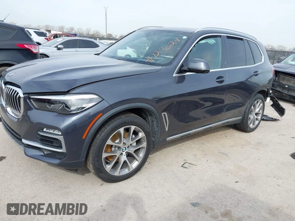 2019 BMW X5 xDrive40i with VIN 5UXCR6C59KLL08488, listed as a IAAI auction lot 41724824 with 57,334 mi miles. Bid and sale history available at carsss.com. Image 17.