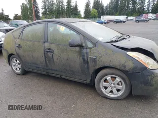 2008 Toyota Prius z VIN JTDKB20U187780823, wystawiony jako IAAI lot #42288104 z przebiegiem Nie podano mil oraz . Historia ofert i sprzedaży dostępna na DreamBid. Obrazek 16.