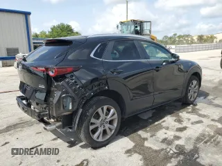 2023 Mazda CX-30 S Carbon Edition z VIN 3MVDMBCM2PM572015, wystawiony jako Copart lot #60109135 z przebiegiem 27 790 mil mil oraz Szkoda całkowita • Salvage title. Historia ofert i sprzedaży dostępna na DreamBid. Obrazek 3.