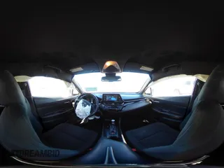 2018 Toyota C-HR XLE z VIN NMTKHMBX5JR051056, wystawiony jako IAAI lot #41740517 z przebiegiem 80 368 mil mil oraz . Historia ofert i sprzedaży dostępna na DreamBid. Obrazek 18.