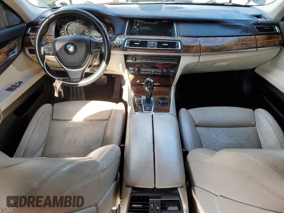2014 BMW 7 Series ALPINA B7 with VIN WBAYE8C5XED134604, listed as a Copart auction lot 85888354 with 146,636 mi miles and Salvage Title. Bid and sale history available at carsss.com. Image 8.