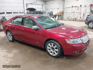 2007 Lincoln MKZ with VIN 3LNHM26T57R657984, listed as a IAAI auction lot 41987336 with 192,810 mi miles. Bid and sale history available at carsss.com. Image 1.
