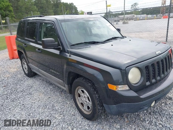 2011 Jeep Patriot Latitude with VIN 1J4NT1GA0BD129377, listed as a IAAI auction lot 42098404 with 212,834 mi miles. Bid and sale history available at carsss.com. Image 1.
