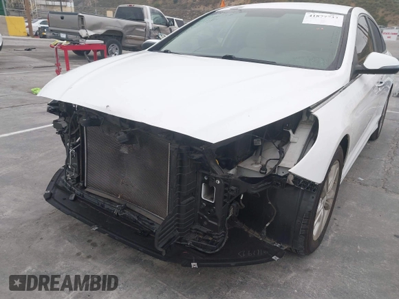 2019 Hyundai Sonata SEL with VIN 5NPE34AF2KH760654, listed as a IAAI auction lot 41877733 with 45,722 mi miles and . Bid and sale history available at DreamBid. Image 6.