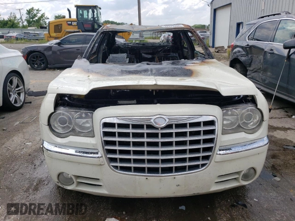 2009 Chrysler 300 with VIN 2C3LA63T79H505002, listed as a Copart auction lot 59570204 with 0 mi miles and Non Repairable. Bid and sale history available at carsss.com. Image 5.