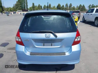 2008 Honda Fit Sport z VIN JHMGD38668S014187, wystawiony jako IAAI lot #42402304 z przebiegiem 161 106 mil mil oraz . Historia ofert i sprzedaży dostępna na DreamBid. Obrazek 16.