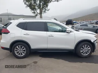 2018 Nissan Rogue SV with VIN KNMAT2MT7JP593232, listed as a IAAI auction lot 42141416 with 34,373 mi miles and . Bid and sale history available at carsss.com. Image 14.