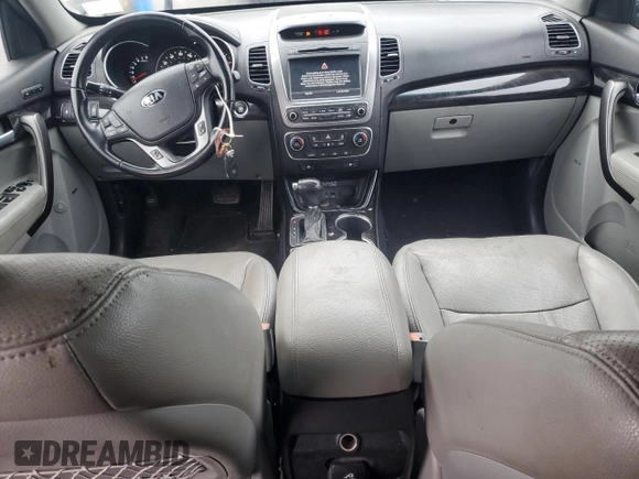 2015 Kia Sorento SX with VIN 5XYKWDA79FG614297, listed as a Copart auction lot 81997894 with 113,274 mi miles and Non Repairable. Bid and sale history available at carsss.com. Image 8.