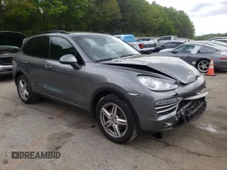 2014 Porsche Cayenne with VIN WP1AA2A22ELA08652, listed as a Copart auction lot 52549315 with 88,274 mi miles and Salvage Title. Bid and sale history available at DreamBid. Image 4.