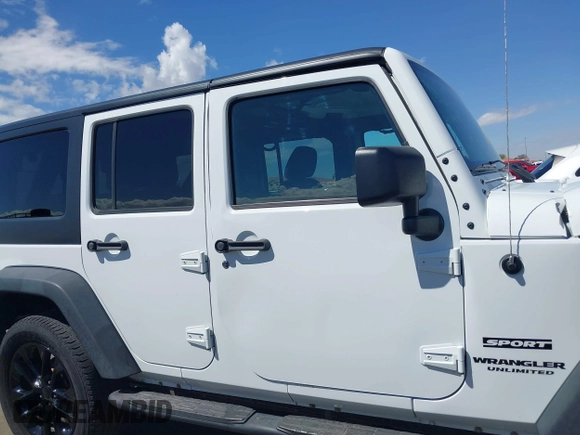 2017 Jeep Wrangler Unlimited Sport with VIN 1C4BJWDG6HL711082, listed as a IAAI auction lot 42036092 with 52,400 mi miles. Bid and sale history available at carsss.com. Image 13.