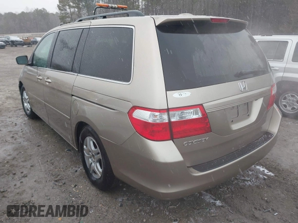 2007 Honda Odyssey EX-L with VIN 5FNRL38707B083040, listed as a IAAI auction lot 41624797 with 256,475 mi miles. Bid and sale history available at carsss.com. Image 3.