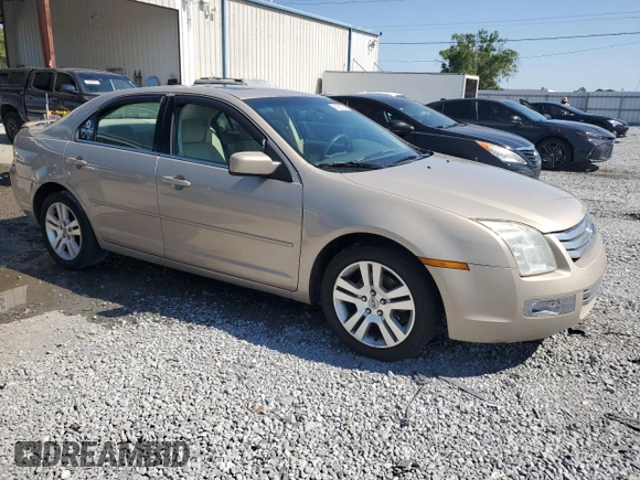 2008 Ford Fusion SEL with VIN 3FAHP08138R114491, listed as a Copart auction lot 53758735 with 132,521 mi miles and Salvage Title. Bid and sale history available at carsss.com. Image 4.