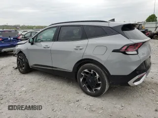 2025 Kia Sportage SX-Prestige z VIN 5XYK53DF3SG235550, wystawiony jako Copart lot #53530175 z przebiegiem 7 906 mil mil oraz Szkoda całkowita • Salvage title. Historia ofert i sprzedaży dostępna na DreamBid. Obrazek 2.