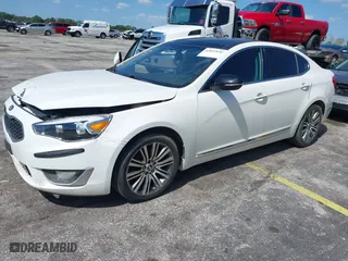 2015 Kia Cadenza Premium with VIN KNALN4D7XF5196941, listed as a IAAI auction lot 42052846 with 118,838 mi miles. Bid and sale history available at carsss.com. Image 16.