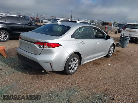 2025 Toyota Corolla LE z VIN 5YFB4MDE9SP257774, wystawiony jako IAAI lot #42480925 z przebiegiem 20 113 mil mil oraz . Historia ofert i sprzedaży dostępna na DreamBid. Obrazek 4.