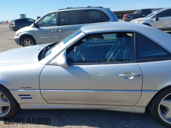 2001 Mercedes-Benz SL 500 with VIN WDBFA68F31F197746, listed as a IAAI auction lot 41493246 with 146,393 mi miles and . Bid and sale history available at DreamBid. Image 14.