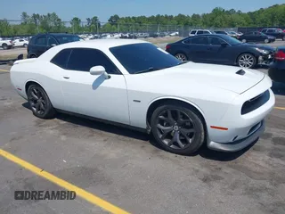 2019 Dodge Challenger R/T с VIN 2C3CDZBT4KH629423, выставлен на аукционе IAAI как лот 42030577 с пробегом 189 633 миль миль и . История ставок и продаж доступна на DreamBid. Изображение 1.