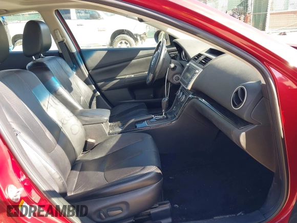 2009 Mazda 6 S Grand Touring with VIN 1YVHP82B495M13805, listed as a IAAI auction lot 41595504 with 156,432 mi miles and . Bid and sale history available at DreamBid. Image 5.