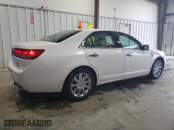 2012 Lincoln MKZ Hybrid with VIN 3LNDL2L32CR800650, listed as a Copart auction lot 47804425 with 120,905 mi miles and Clean title. Bid and sale history available at DreamBid. Image 3.