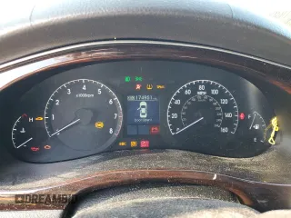 2012 Hyundai Genesis 3.8L with VIN KMHGC4DD5CU157722, listed as a Copart auction lot 71877334 with 174,951 mi miles and Salvage Title. Bid and sale history available at carsss.com. Image 9.