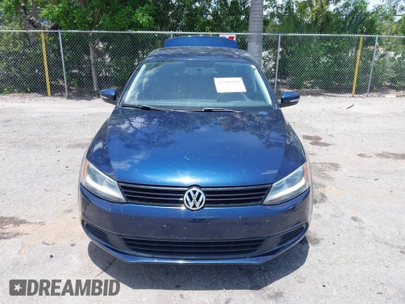 2012 Volkswagen Jetta SE with VIN 3VWDP7AJ4CM370055, listed as a IAAI auction lot 42501456 with 90,800 mi miles and . Bid and sale history available at DreamBid. Image 12.