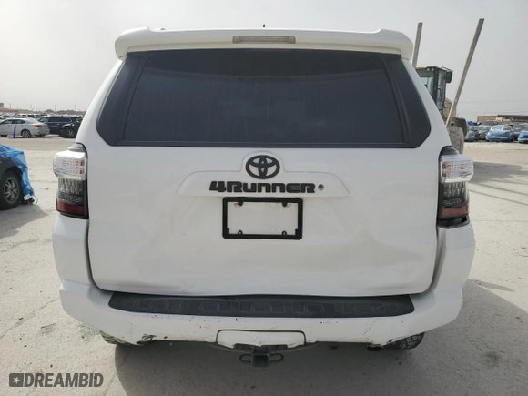 2017 Toyota 4Runner SR5 with VIN JTEZU5JR0H5153588, listed as a Copart auction lot 47586795 with 0 mi miles and Salvage Title. Bid and sale history available at carsss.com. Image 6.