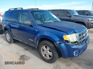 2008 Ford Escape XLT with VIN 1FMCU03158KD31562, listed as a IAAI auction lot 42319652 with 123,926 mi miles and . Bid and sale history available at DreamBid. Image 1.