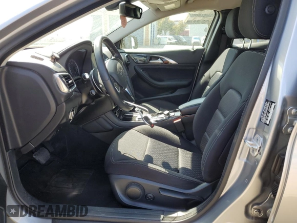 2018 Infiniti QX30 Luxury with VIN SJKCH5CP8JA049208, listed as a Copart auction lot 54795885 with 46,993 mi miles and Salvage title. Bid and sale history available at DreamBid. Image 7.