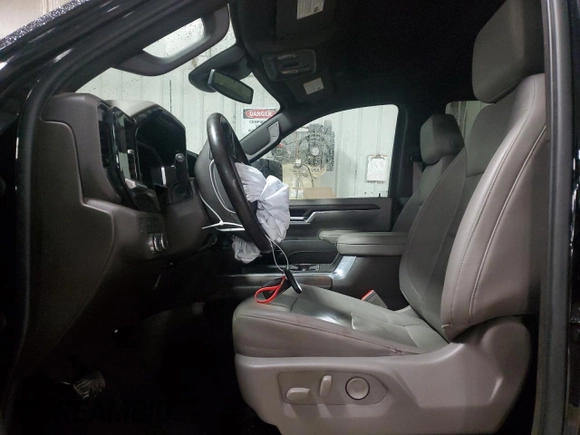 2024 GMC Sierra 3500HD SLT z VIN 1GT49UEY5RF126720, wystawiony jako Copart lot #80645694 z przebiegiem 35 573 mil mil oraz Szkoda całkowita • Salvage title. Historia ofert i sprzedaży dostępna na DreamBid. Obrazek 7.