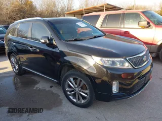 2014 Kia Sorento SX with VIN 5XYKW4A71EG540162, listed as a IAAI auction lot 41616809 with 175,041 mi miles. Bid and sale history available at carsss.com. Image 1.