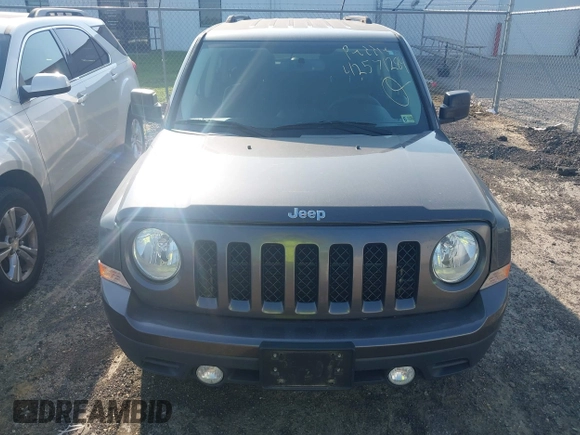 2016 Jeep Patriot Sport SE with VIN 1C4NJPBA0GD727725, listed as a IAAI auction lot 42571284 with 148,748 mi miles and . Bid and sale history available at DreamBid. Image 6.