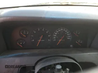 2000 Jeep Grand Cherokee Laredo with VIN 1J4G248S4YC222194, listed as a Copart auction lot 53809825 with Not provided miles and Salvage title. Bid and sale history available at DreamBid. Image 9.