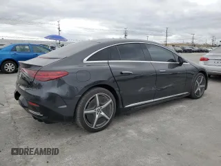 2023 Mercedes-Benz EQE 350+ z VIN W1KEG2BB4PF011740, wystawiony jako Copart lot #53811655 z przebiegiem 31 981 mil mil oraz Szkoda całkowita • Salvage title. Historia ofert i sprzedaży dostępna na DreamBid. Obrazek 3.