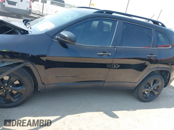 2017 Jeep Cherokee Altitude с VIN 1C4PJLAS6HW654863, выставлен на аукционе IAAI как лот 42477192 с пробегом 58 501 миль миль и . История ставок и продаж доступна на DreamBid. Изображение 14.