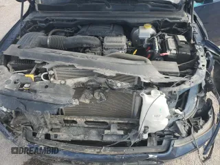 2021 Ram 1500 Laramie z VIN 1C6SRFJT3MN808479, wystawiony jako Copart lot #56600935 z przebiegiem 70 336 mil mil oraz Szkoda całkowita • Salvage title. Historia ofert i sprzedaży dostępna na DreamBid. Obrazek 11.