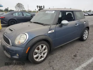 2010 MINI Hardtop S with VIN WMWMF7C5XATZ69012, listed as a Copart auction lot 53193565 with 90,774 mi miles and Clean Title. Bid and sale history available at DreamBid. Image 1.