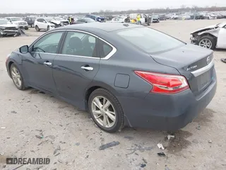 2013 Nissan Altima 2.5 SL with VIN 1N4AL3AP0DC201867, listed as a IAAI auction lot 41485740 with 100,173 mi miles. Bid and sale history available at carsss.com. Image 3.