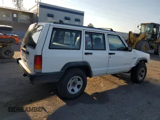 1997 Jeep Cherokee Sport with VIN 1J4FT68S9VL547391, listed as a Copart auction lot 70447484 with 250,171 mi miles and Salvage Title. Bid and sale history available at carsss.com. Image 3.