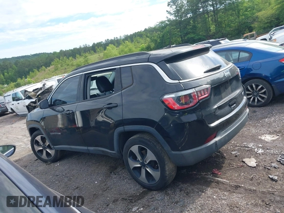 2018 Jeep Compass Latitude with VIN 3C4NJCBB8JT124640, listed as a IAAI auction lot 42182791 with 179,376 mi miles and . Bid and sale history available at DreamBid. Image 14.