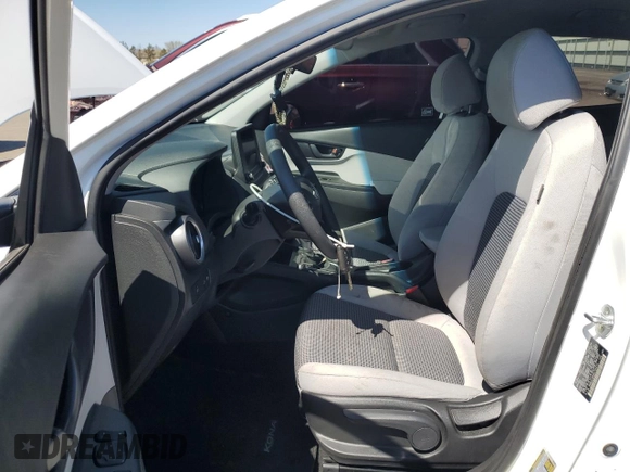 2022 Hyundai Kona SE with VIN KM8K2CAB4NU764272, listed as a Copart auction lot 52388265 with 76,218 mi miles and Salvage Title. Bid and sale history available at DreamBid. Image 7.
